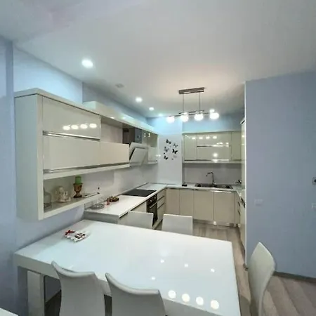 Stylish City-center Апартаменты *